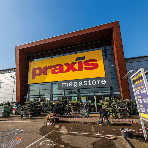 Praxis Megastore